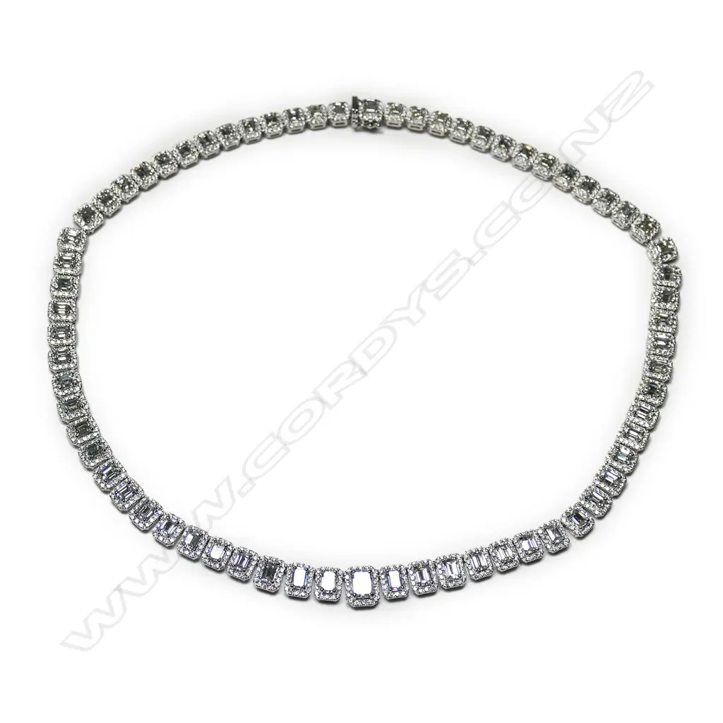 An impressive 18ct white gold and multi emerald cut diamond articulated necklace, Image 1++