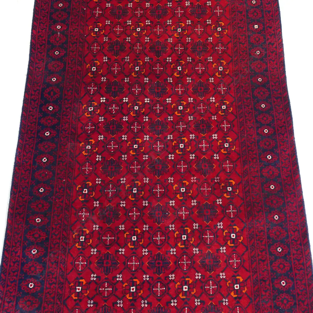 A fine hand knotted Bashiri runner, Image 1++