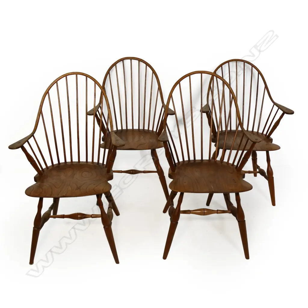 A set of four contemporary NZ made Windsor chairs, Image 1++