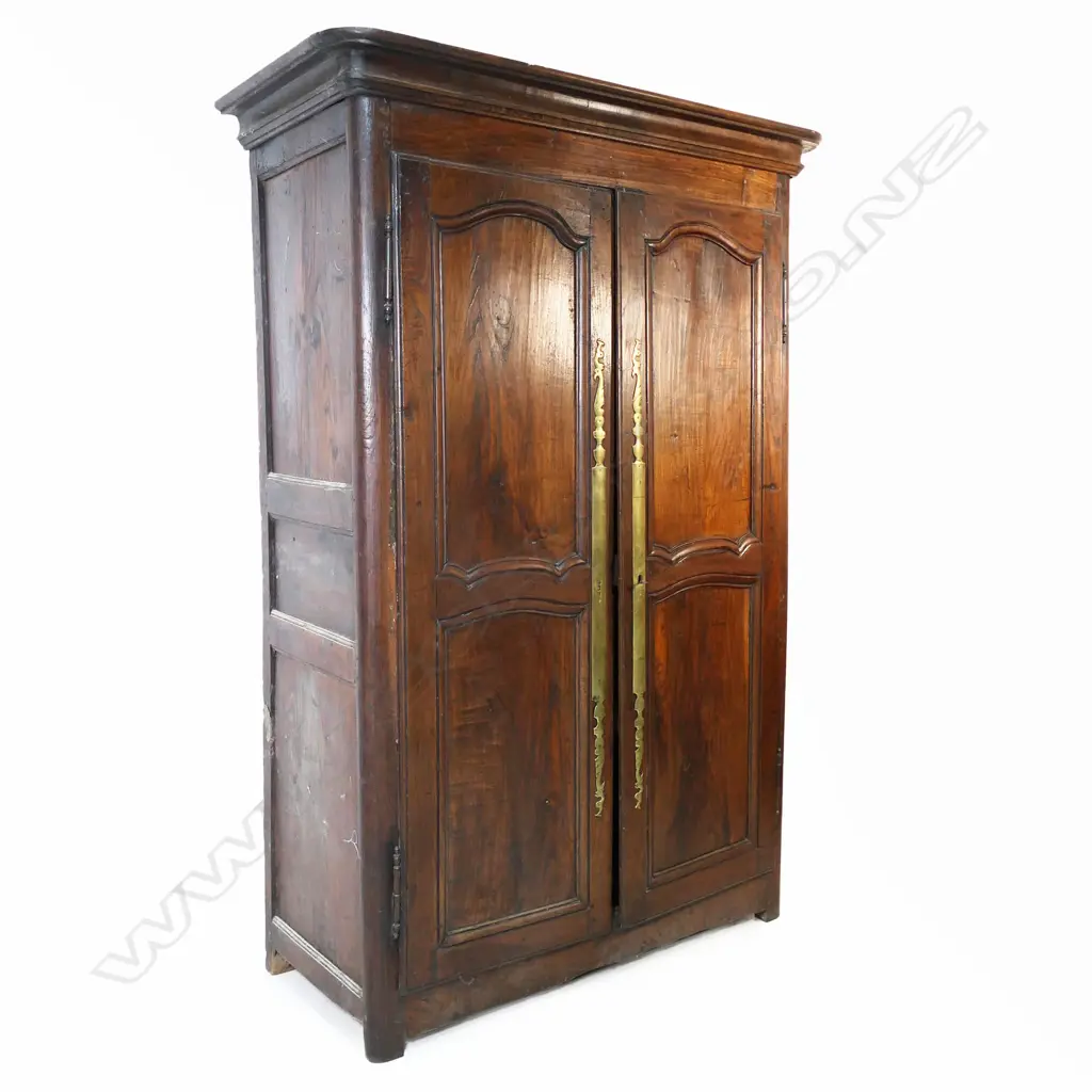 A 19thC French oak armoire, Image 1++