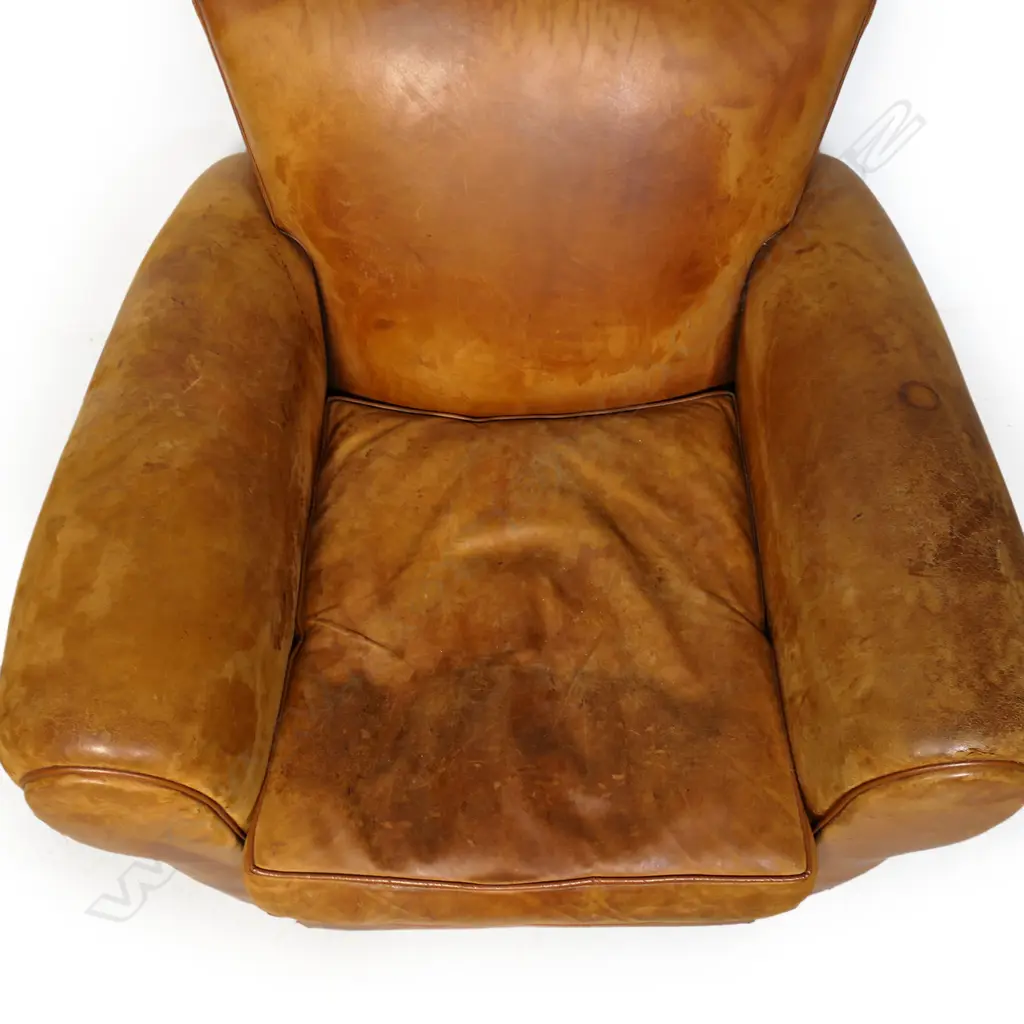 A vintage French leather club chair, Image 1++