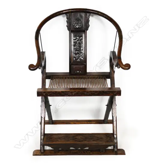 A Chinese horseshoe-back folding hunting chair,