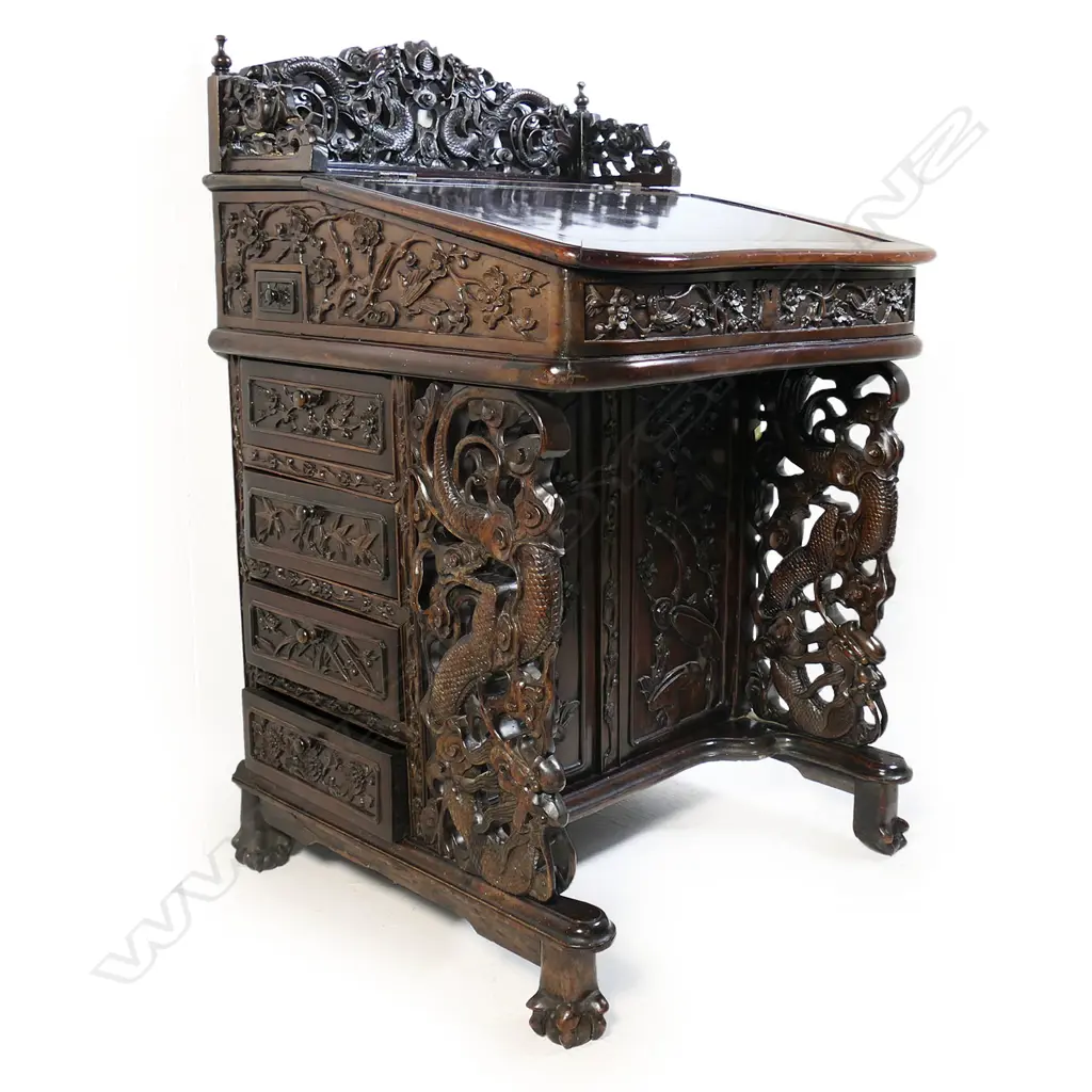 A fine Chinese ebonised Davenport, Image 1++