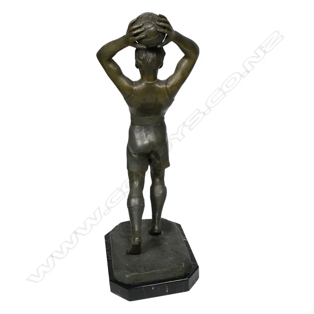 A 1930's spelter bronzed figure of a footballer, Image 1++