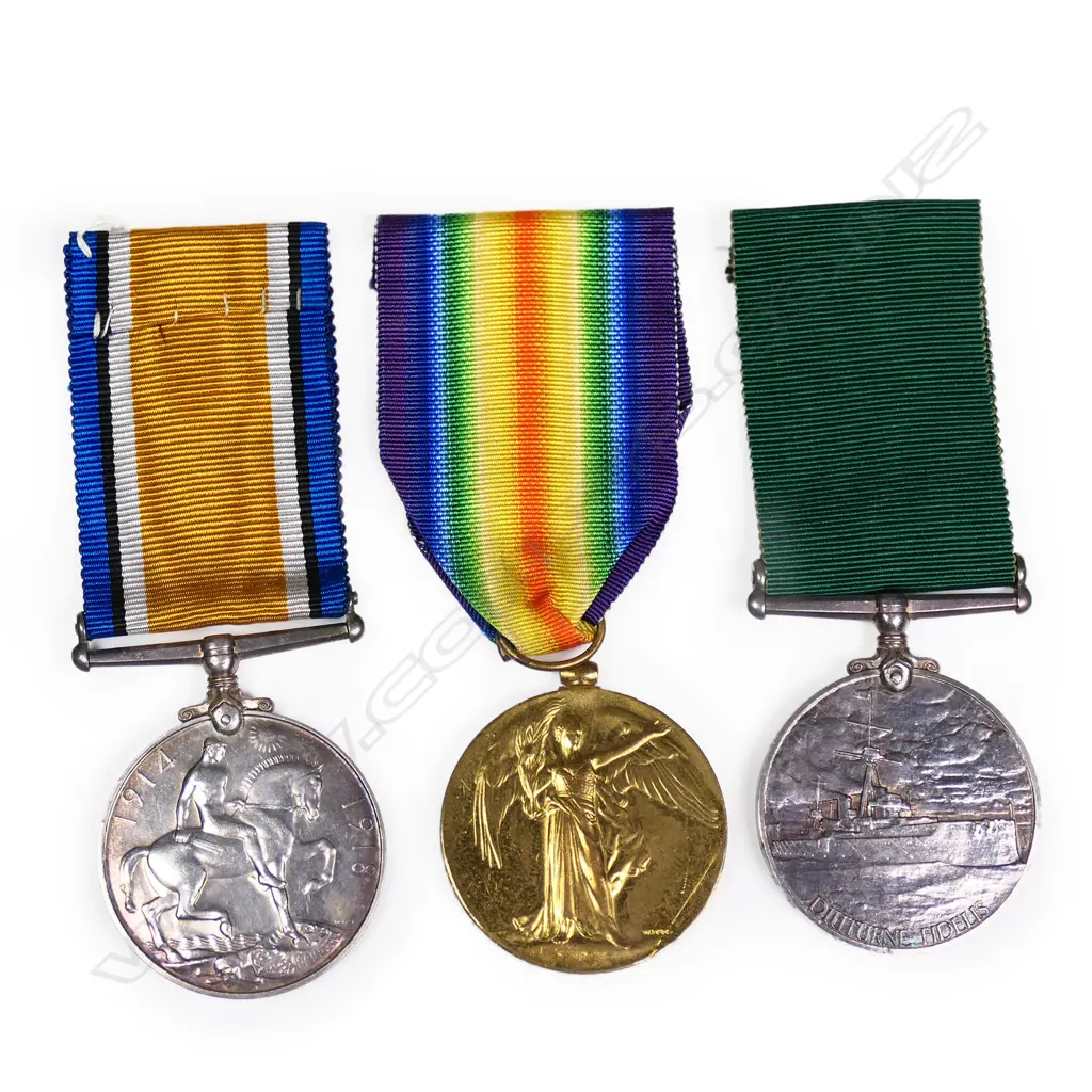 A group of three WWI medals to B.2848 D.J. MACINTOSH SEA. R.N.R., Image 1++