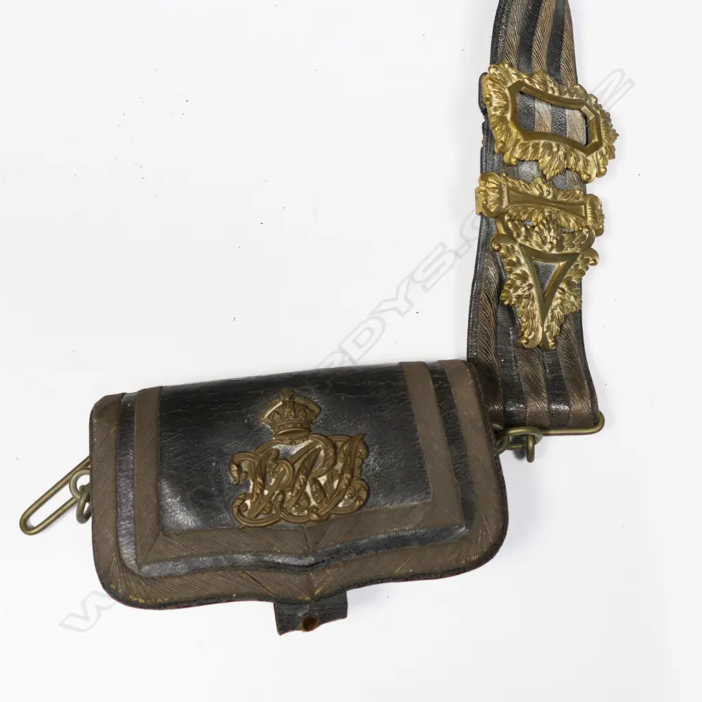 A Victorian Hobsons & Sons officer's belt and ammo pouch, Image 1++