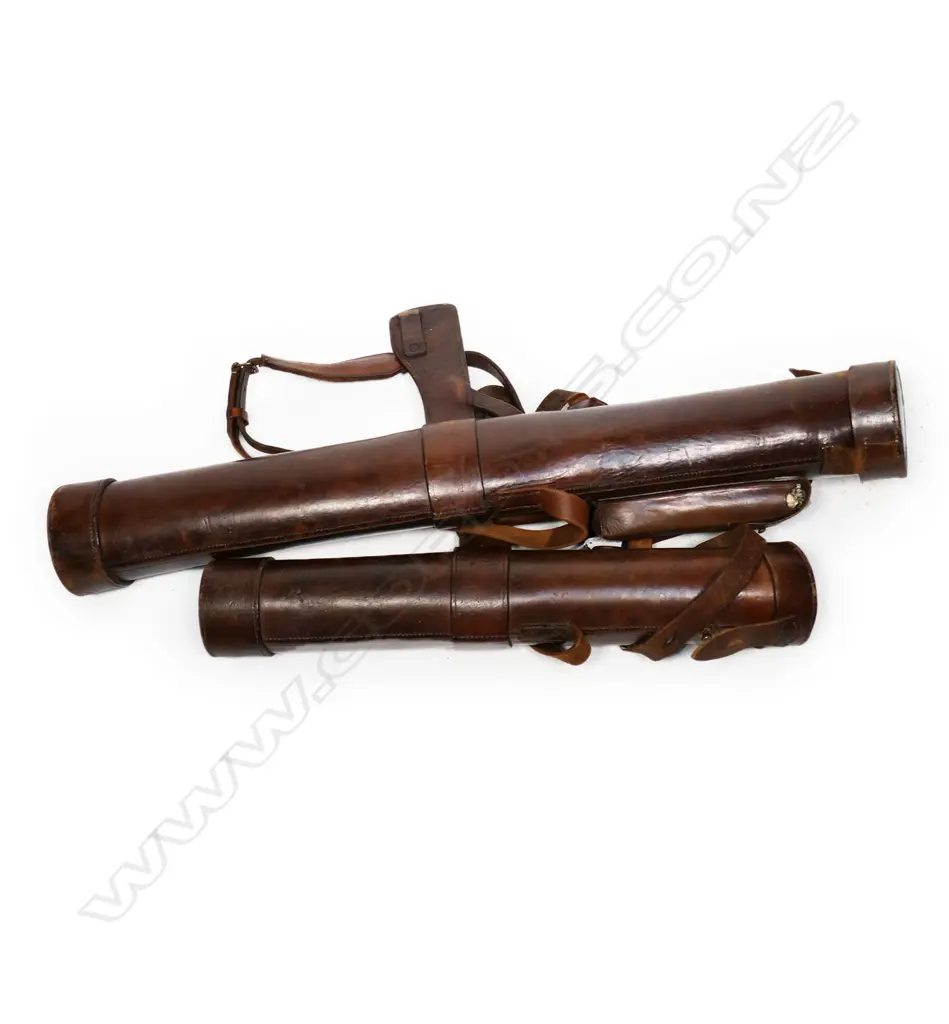 A quality WWI military spotting telescope marked Telescope F.A. MKV Negretti & Zambra 1917 No.315, Image 1++