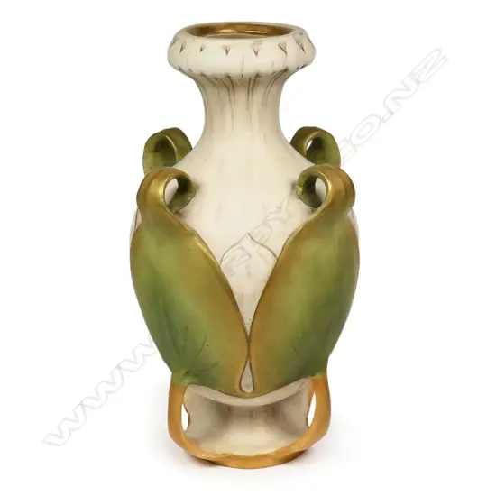 An elegant Austrian Amphora Art Nouveau baluster vase,