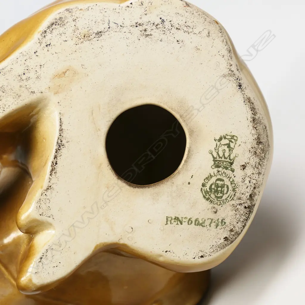 A Royal Doulton WWI period khaki bulldog, Image 1++