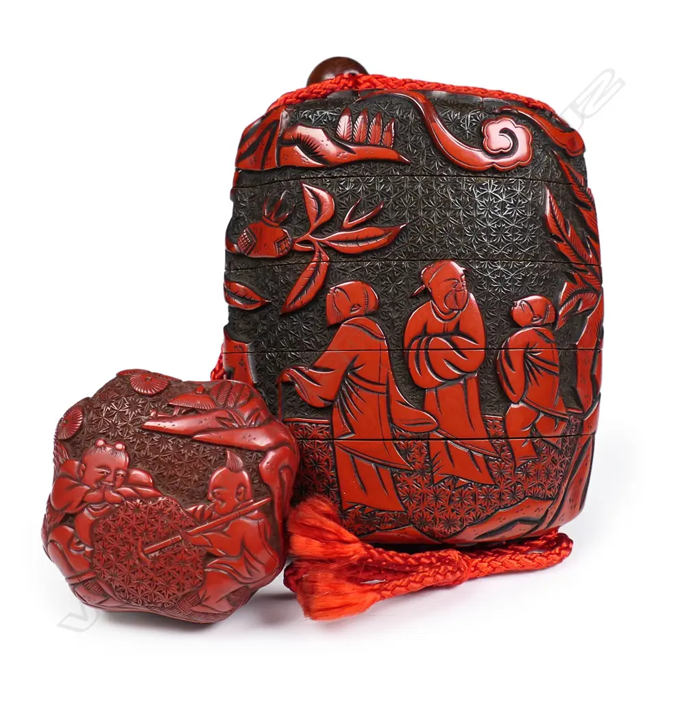 A fine quality carved Edo period red & black lacquer four section Inro c.1840, Image 1++