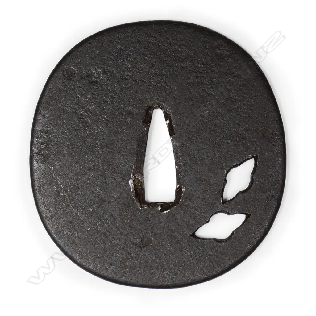 A large iron Muromachi period armorer's tsuba c.1500, Image 1++