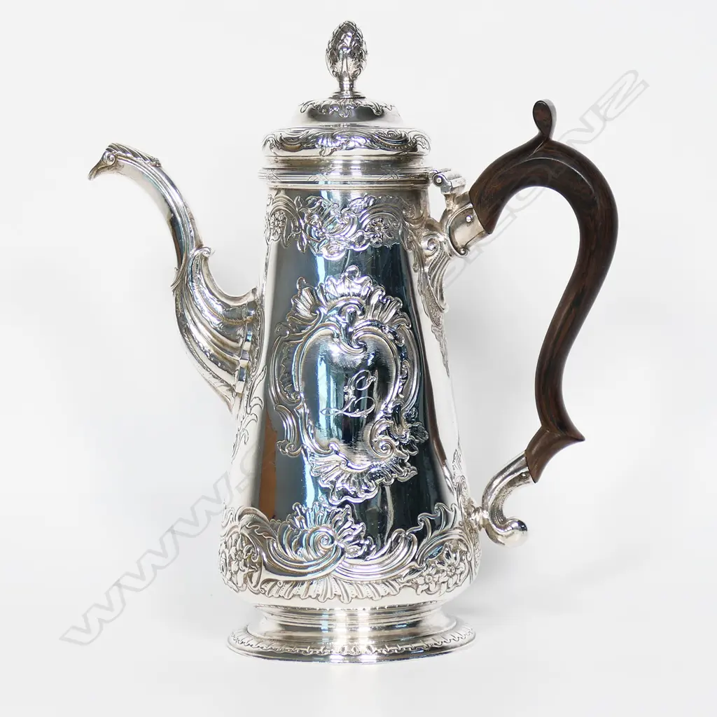 A rare and exceptional George II silver coffee pot by the reknowned maker Christian Hillan, Image 1++