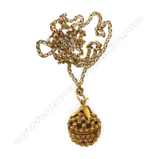 An 18ct gold pomander pendant,