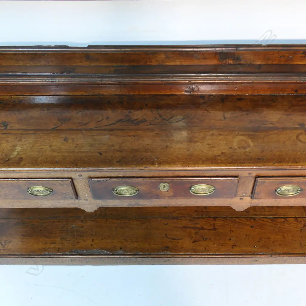 A Georgian oak Welsh dresser, with open plate rack back, Image 1++