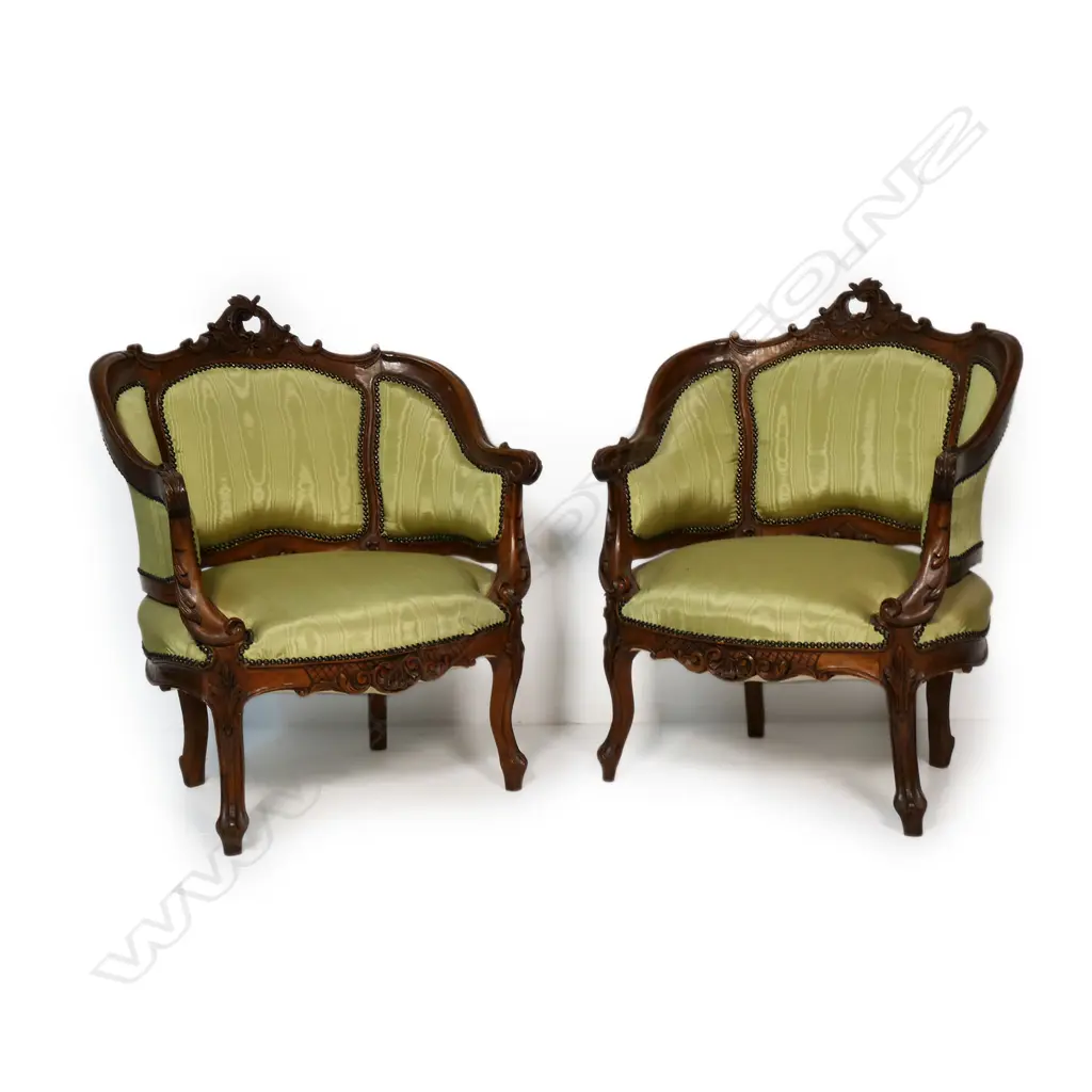 A pair of 19thC Hepplewhite style bergère chairs, Image 1++