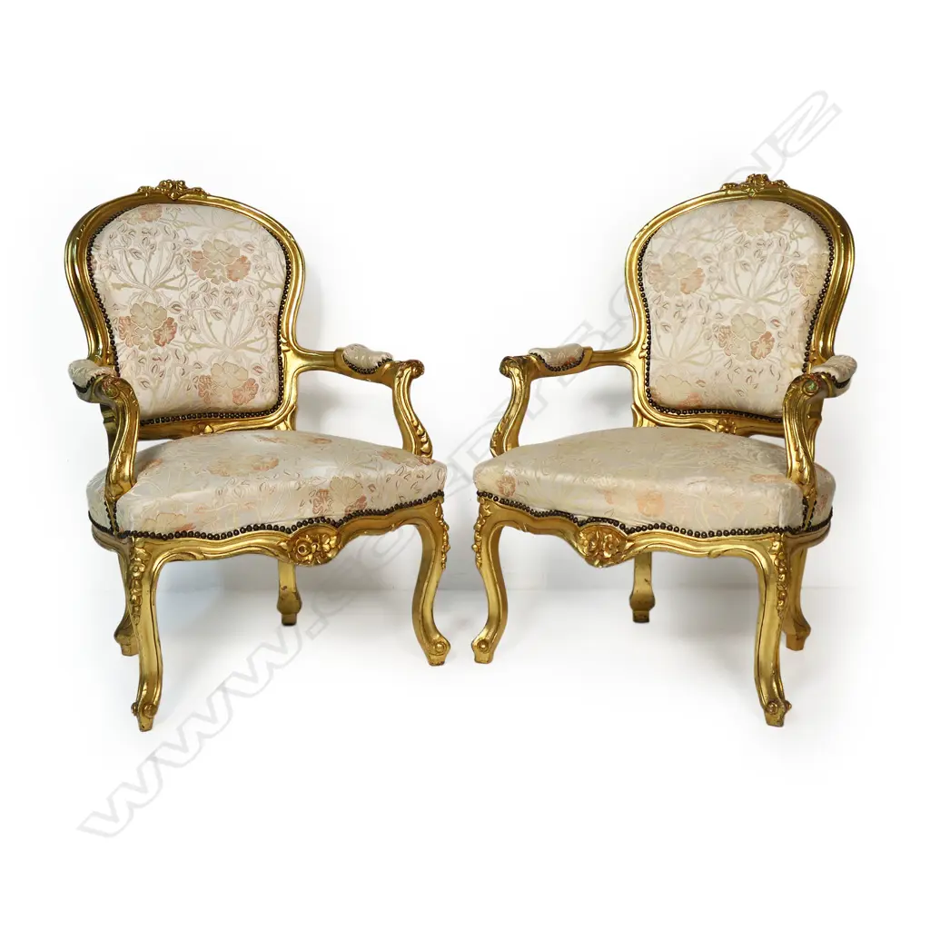 A pair of French style fauteuil armchairs, Image 1++