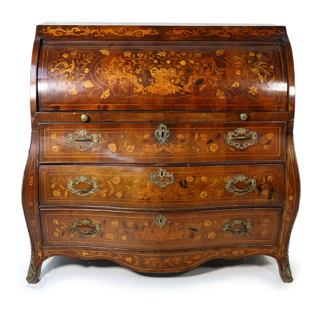 A Dutch marquetry bombe bureau, Image 1++