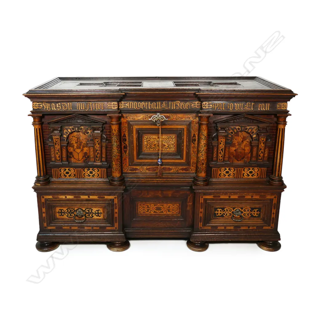 An important and rare German two part coffer for flour and salt, made in Burg zu Groß-Karben, near Frankfurt, in 1616. Image 1++