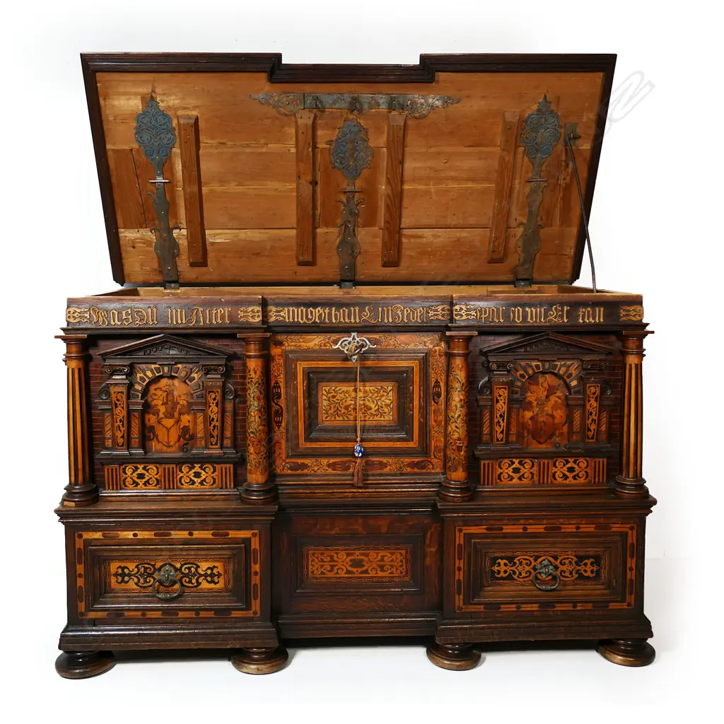 An important and rare German two part coffer for flour and salt, made in Burg zu Groß-Karben, near Frankfurt, in 1616. Image 1++