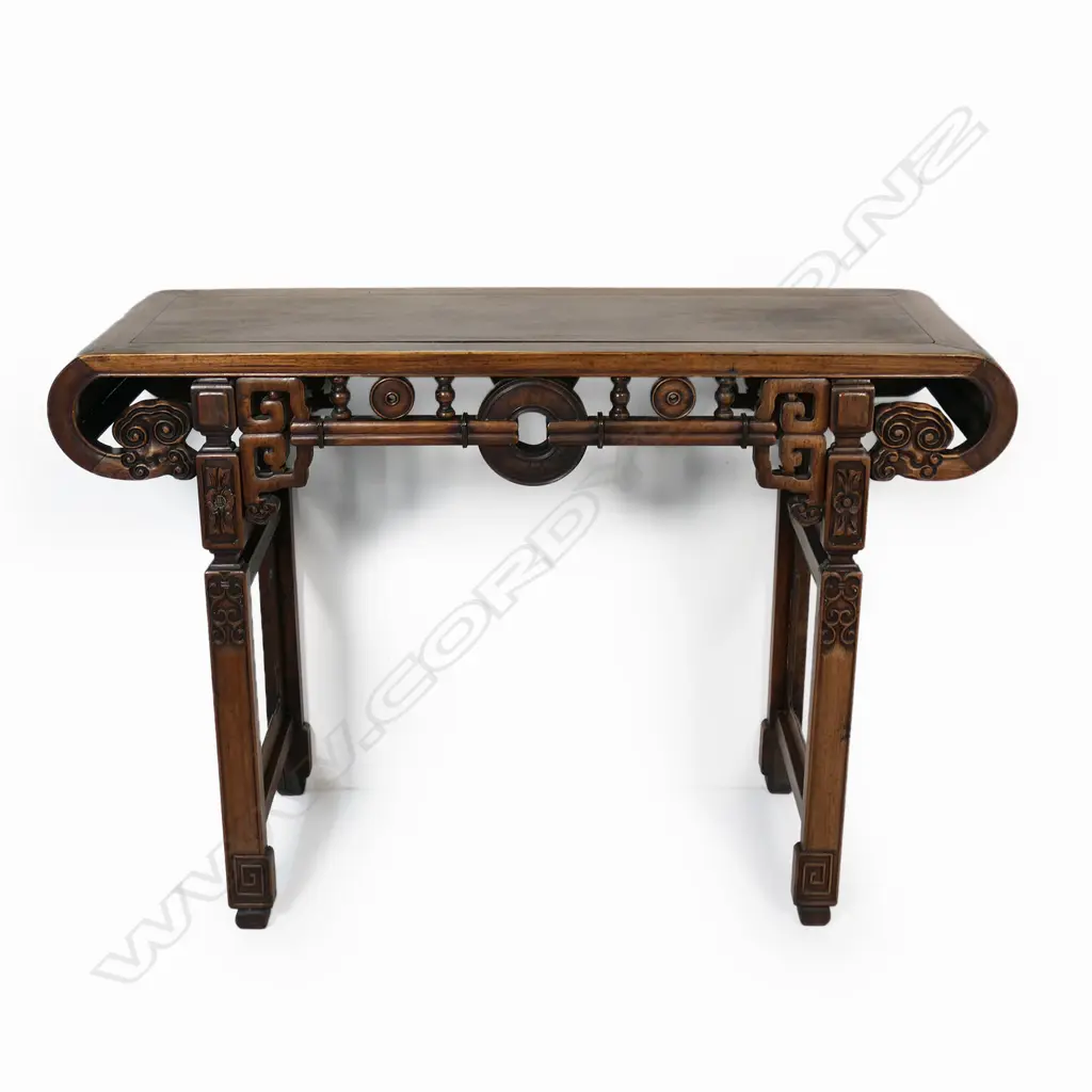 A vintage Chinese hardwood altar table, Image 1++