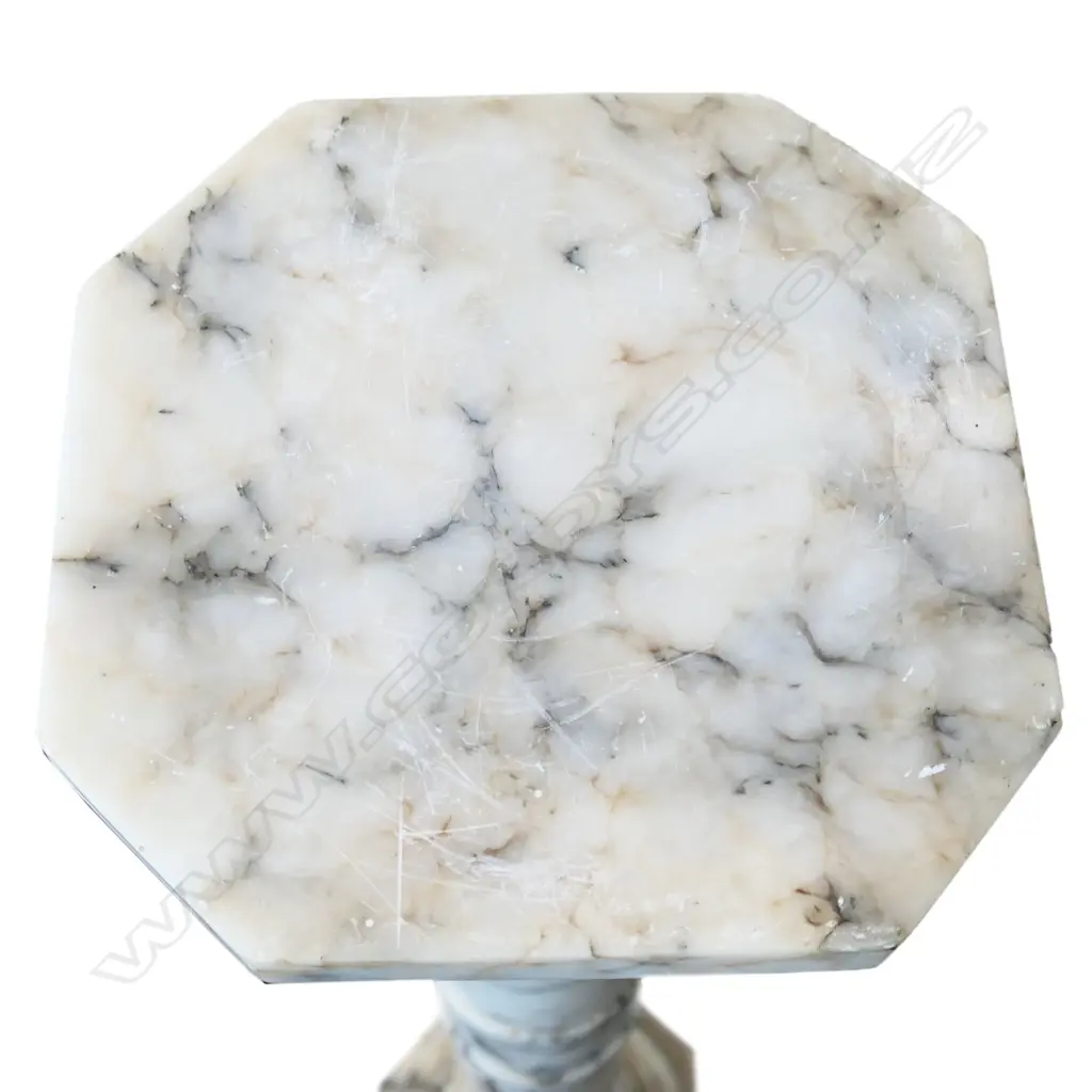 A 19thC marble column display stand, Image 1++