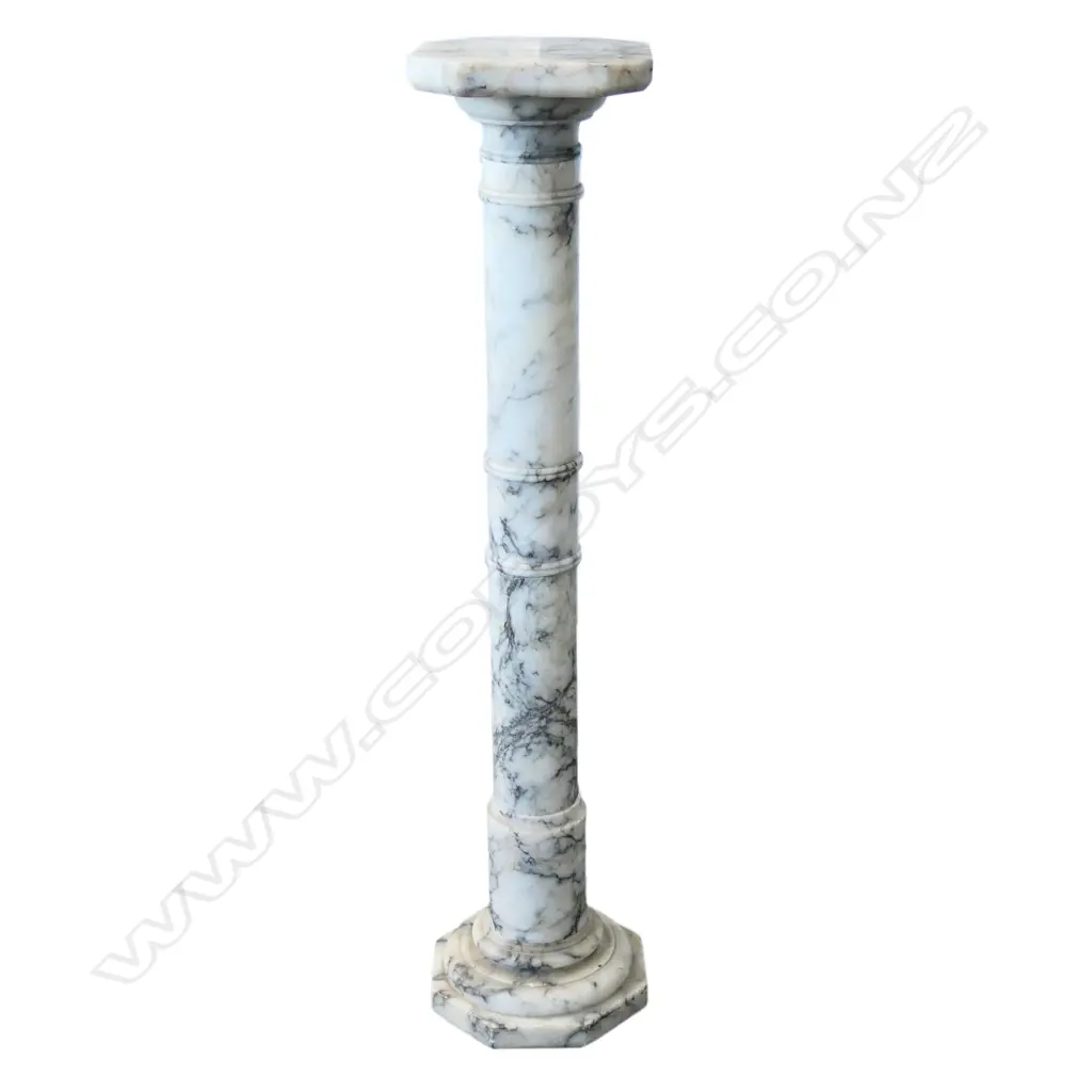 A 19thC marble column display stand, Image 1++