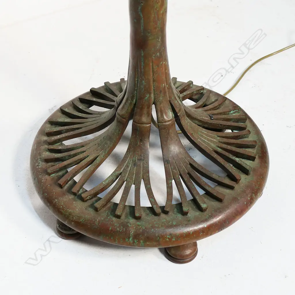 An impressive and heavy Tiffany style bronze and leaded glass shade Peony floor lamp, Image 1++