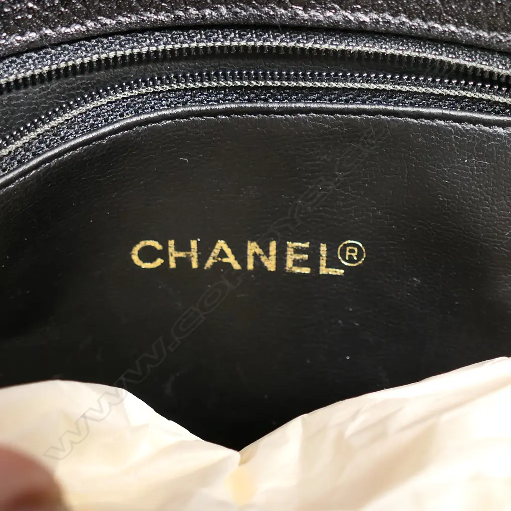 A vintage Chanel double-sided tote, Image 1++