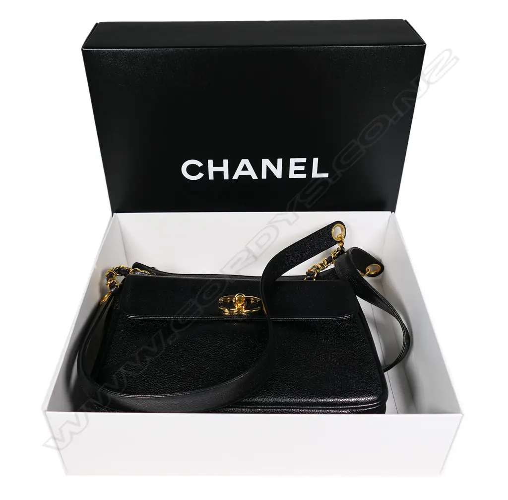 A vintage Chanel double-sided tote, Image 1++