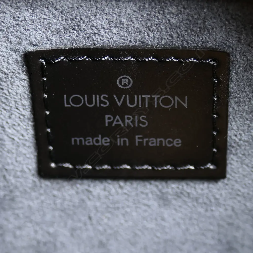 A Louis Vuitton Pont Neuf bag, Image 1++