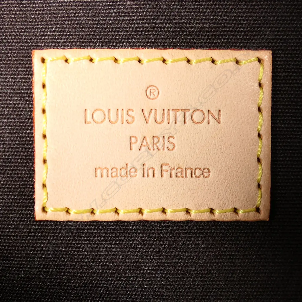 A Louis Vuitton Bellevue tote, Image 1++