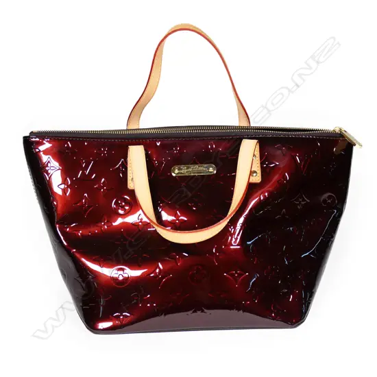 A Louis Vuitton Bellevue tote,