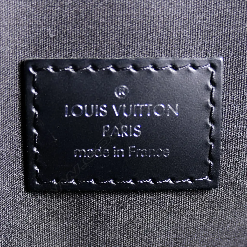 A Louis Vuitton Lockit bag, Image 1++