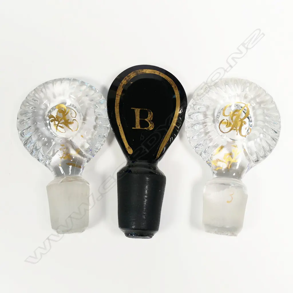 Three antique decanters, Image 1++