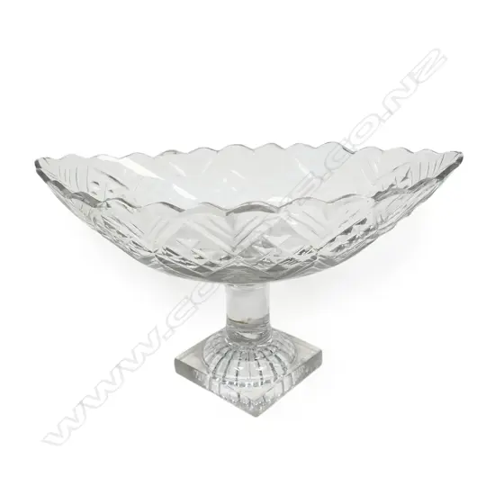 A Georgian crystal comport,