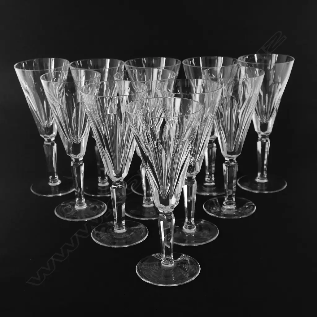Eleven Waterford crystal champagne flutes, Image 1++