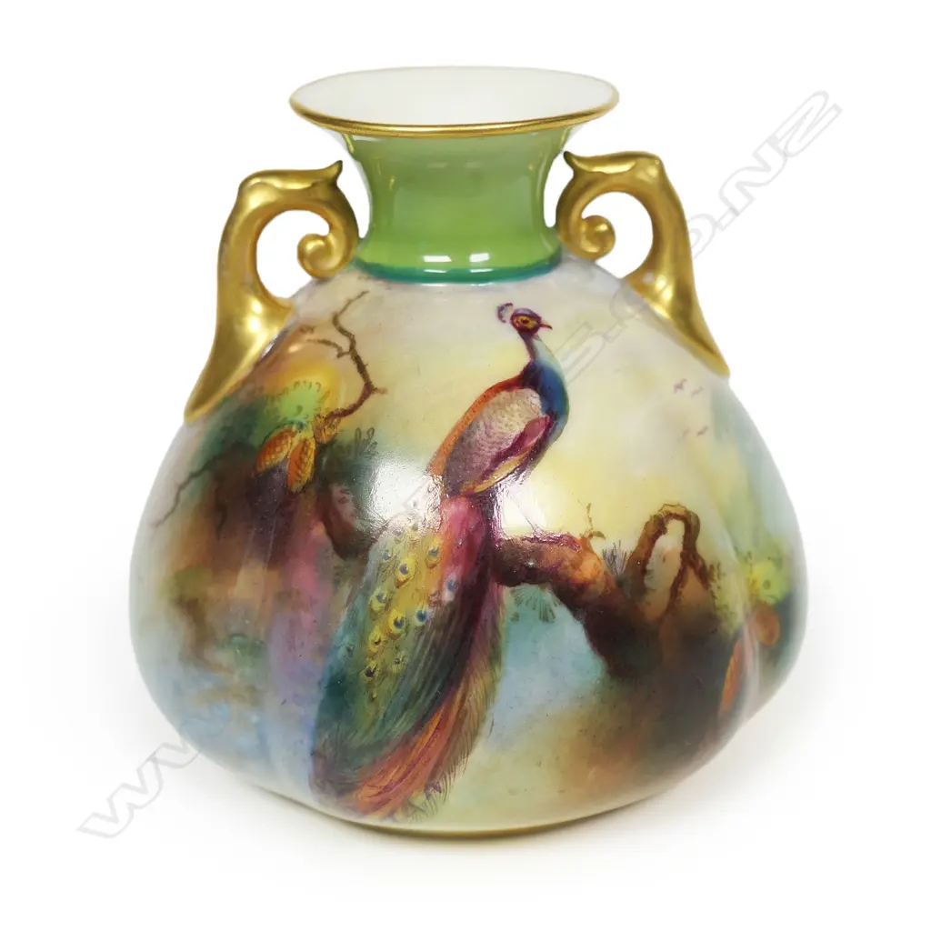 An Edwardian 1905 Royal Worcester peacock painted squat ovoid vase, Image 1++