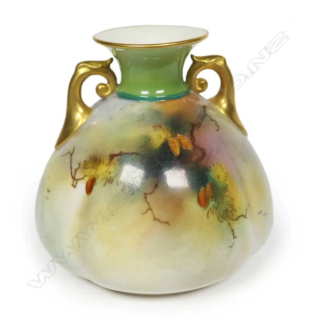 An Edwardian 1905 Royal Worcester peacock painted squat ovoid vase, Image 1++