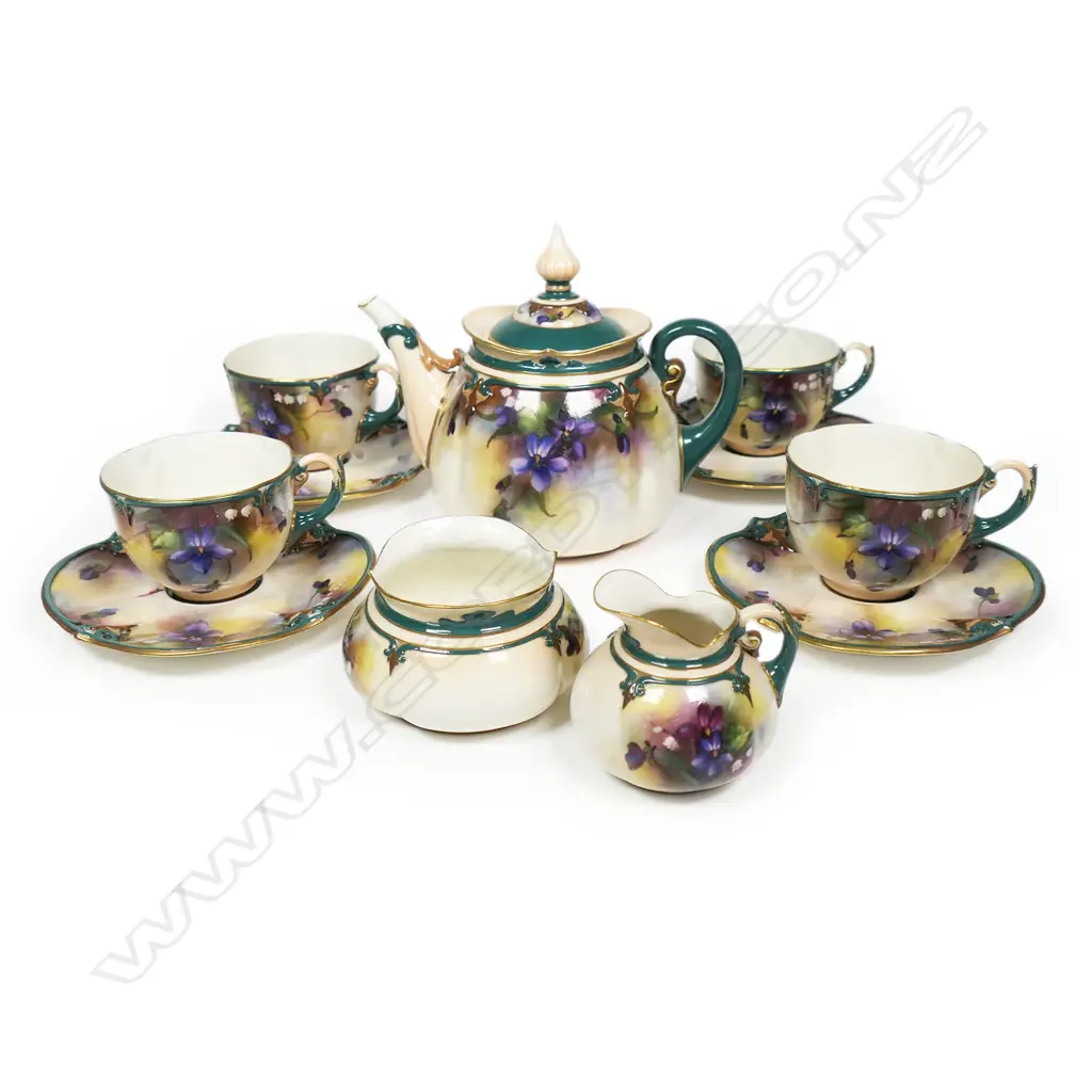 A 1905 Royal Worcester Hadley Ware eleven-piece part tea set, Image 1++