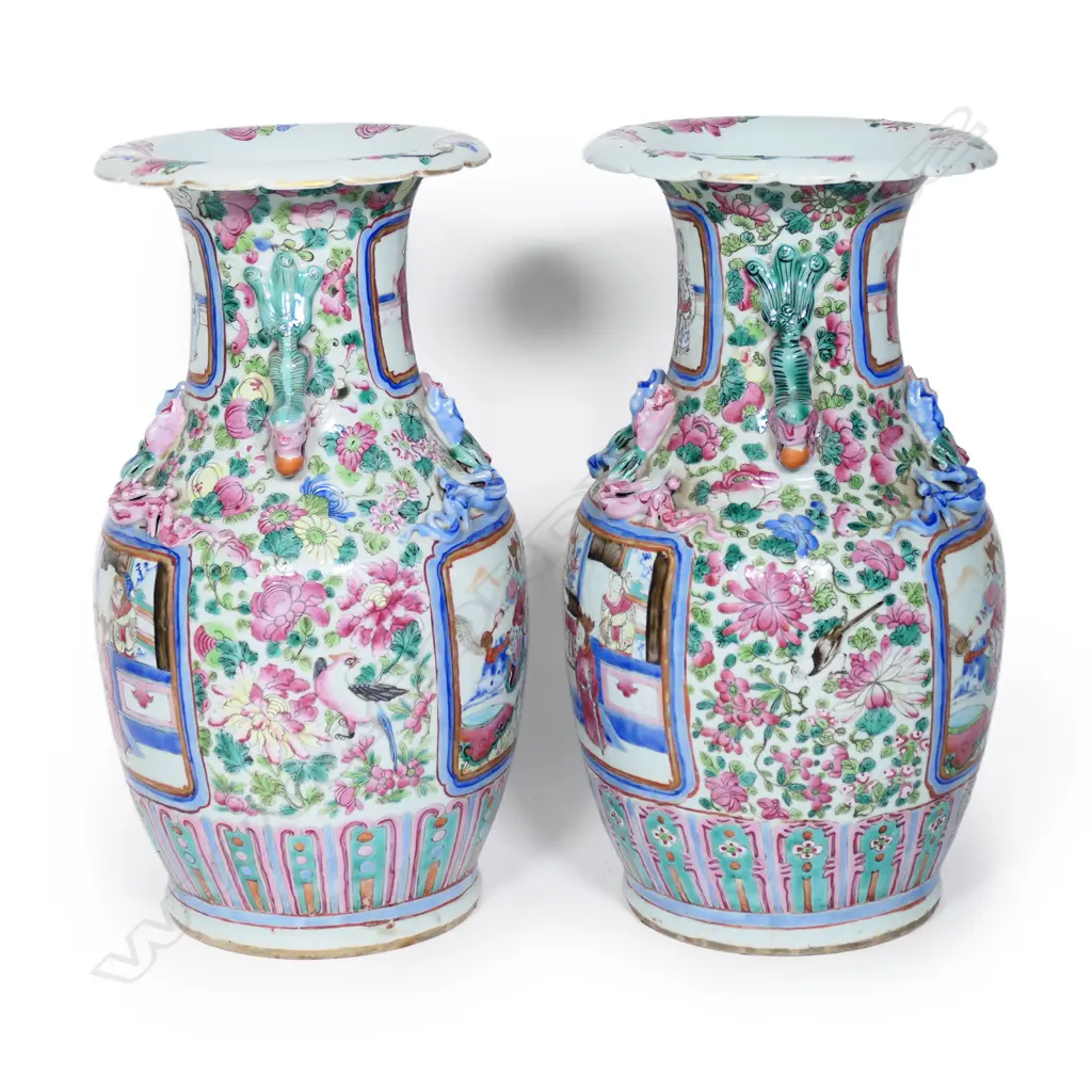 A pair of large 19thC Chinese famille rose vases, Image 1++