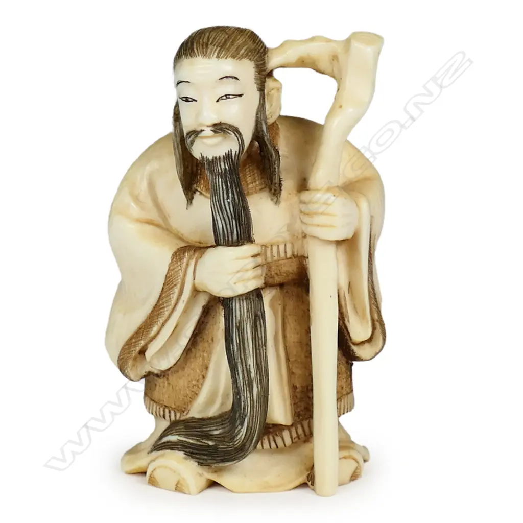 A Japanese carved ivory netsuke, Image 1++