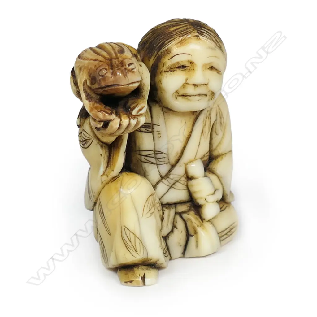 A Meiji Japanese carved ivory netsuke of Kosensei, Image 1++