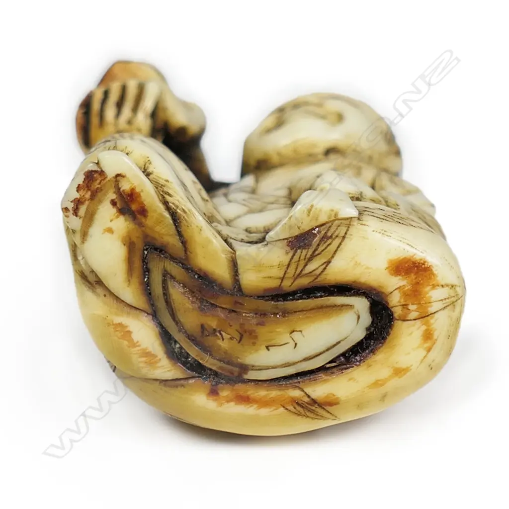 A Meiji Japanese carved ivory netsuke of Kosensei, Image 1++
