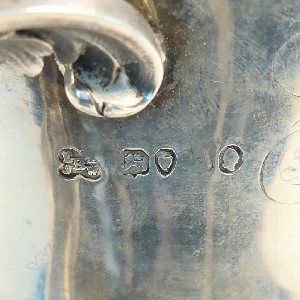 The New Zealand historic 1865 'Silver Cup presented by Auckland Jockey Club', Image 1++