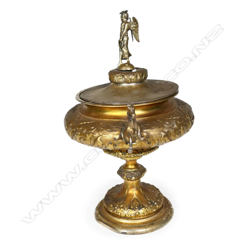 The large and impressive New Zealand historic 1878 gilded silver 'AWA MOA' 'North Otago Coursing Cup', Image 1++
