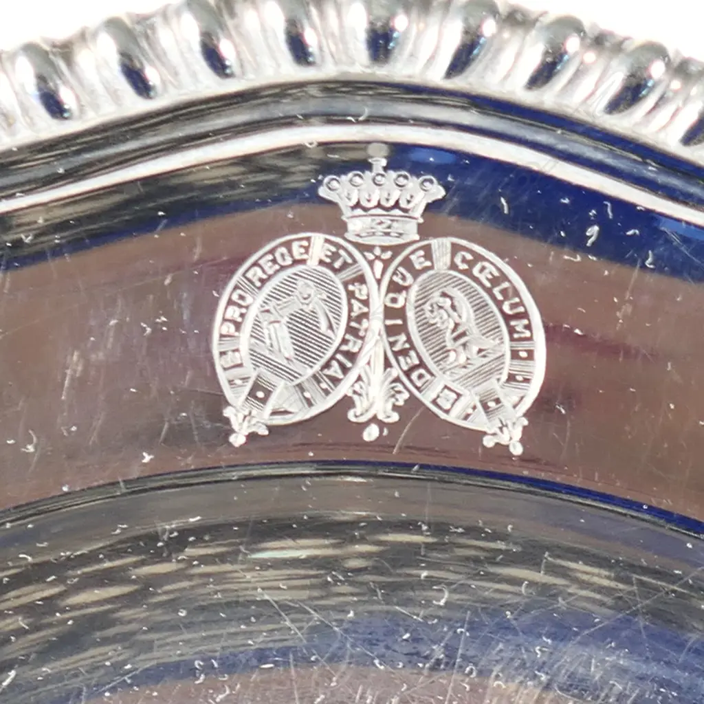 A pair of George II silver plates, Image 1++