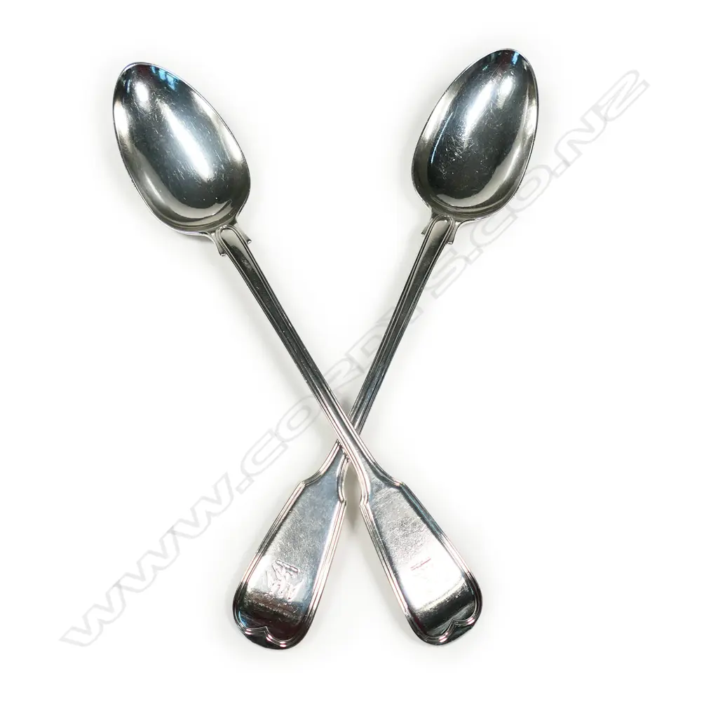 A pair of George IV silver serving spoons, Image 1++