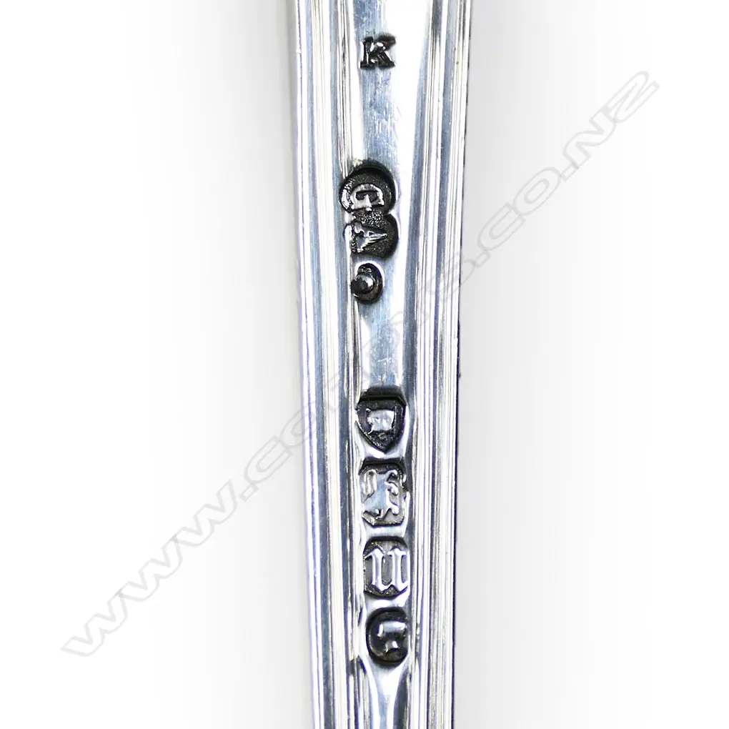 A good Victorian silver stilton cheese scoop, Image 1++