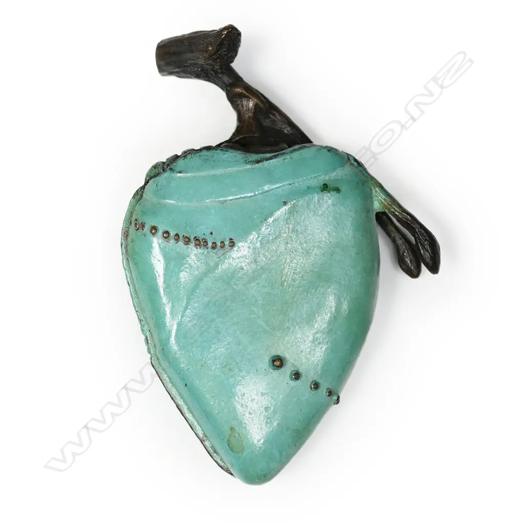 A Jim Wheeler (NZ/USA 1952-) bronze chrysalis sculpture 'Metamorphosis', Image 1++