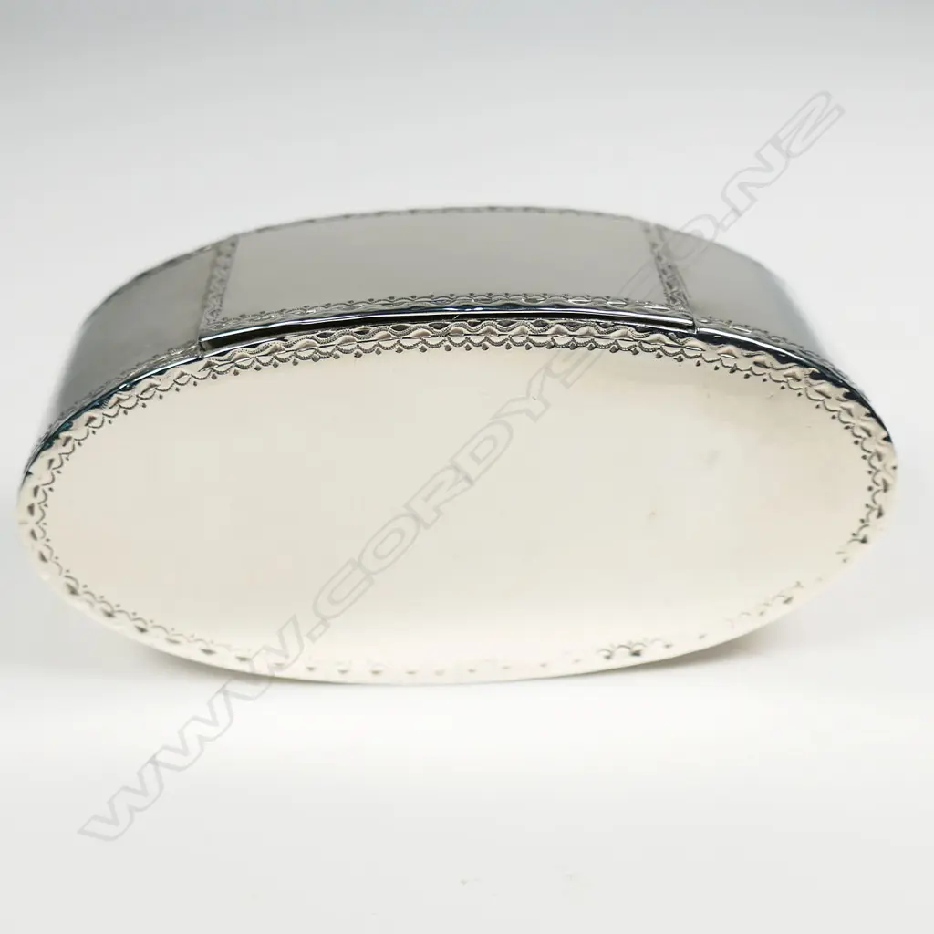 An interesting George III silver duty dodger hinged lidded box, Image 1++